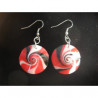 Boucles d'oreilles, spirale rouge et blanche, en fimo