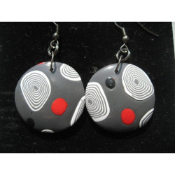 Grey/red pop earrings
