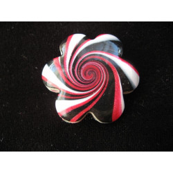 Flower ring, black and red spiral, in Fimo