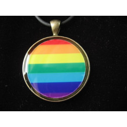 Graphic pendant, multicolored stripes, set in resin