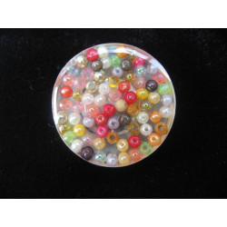 Petite bague ronde à perles multicolores
