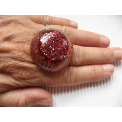 RING very large cabochon fantasy, red glitter, resin