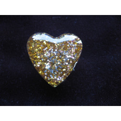 Heart ring, gold glitter, resin