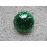 Small cabochon ring, with green glitter, in resin